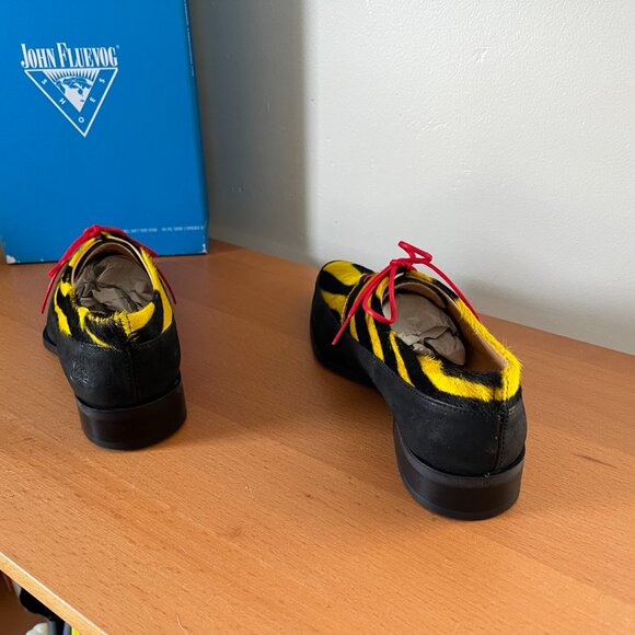 Fluevog Modvog "Chalky" yellow/black tiger stripe pony hair - M8/W10 - NIB - Picture 4 of 5